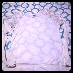 White LEI Long Sleeve w/ Lace Detail on shoulder